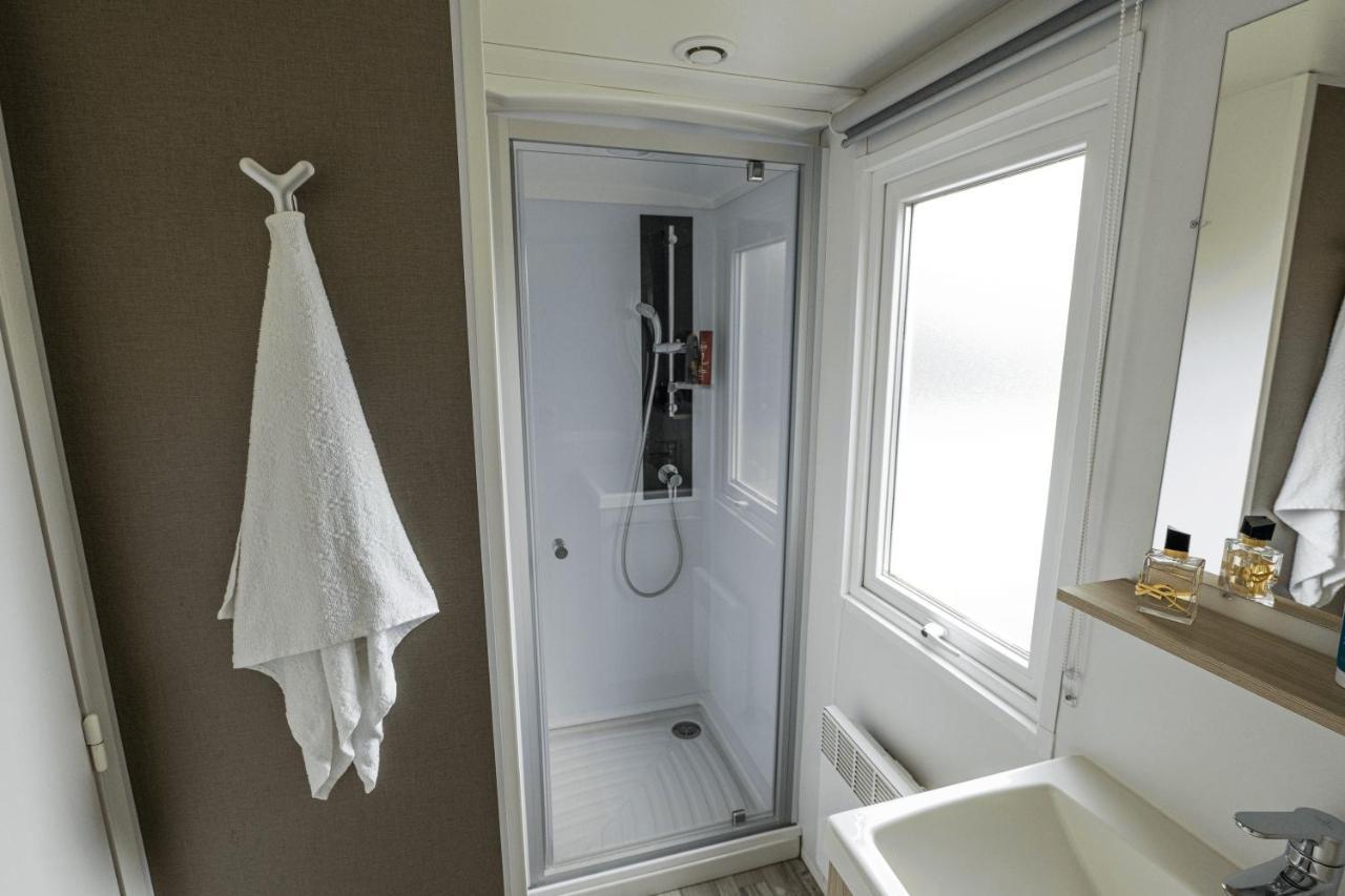Camping Country Park Touquin - Site Officiel - Next To Disneyland Paris Buitenkant foto