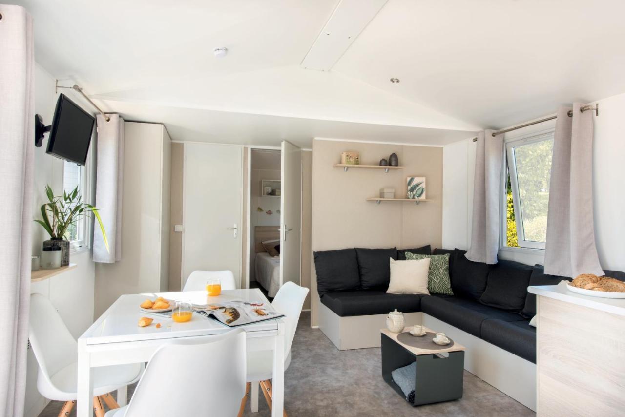 Camping Country Park Touquin - Site Officiel - Next To Disneyland Paris Buitenkant foto